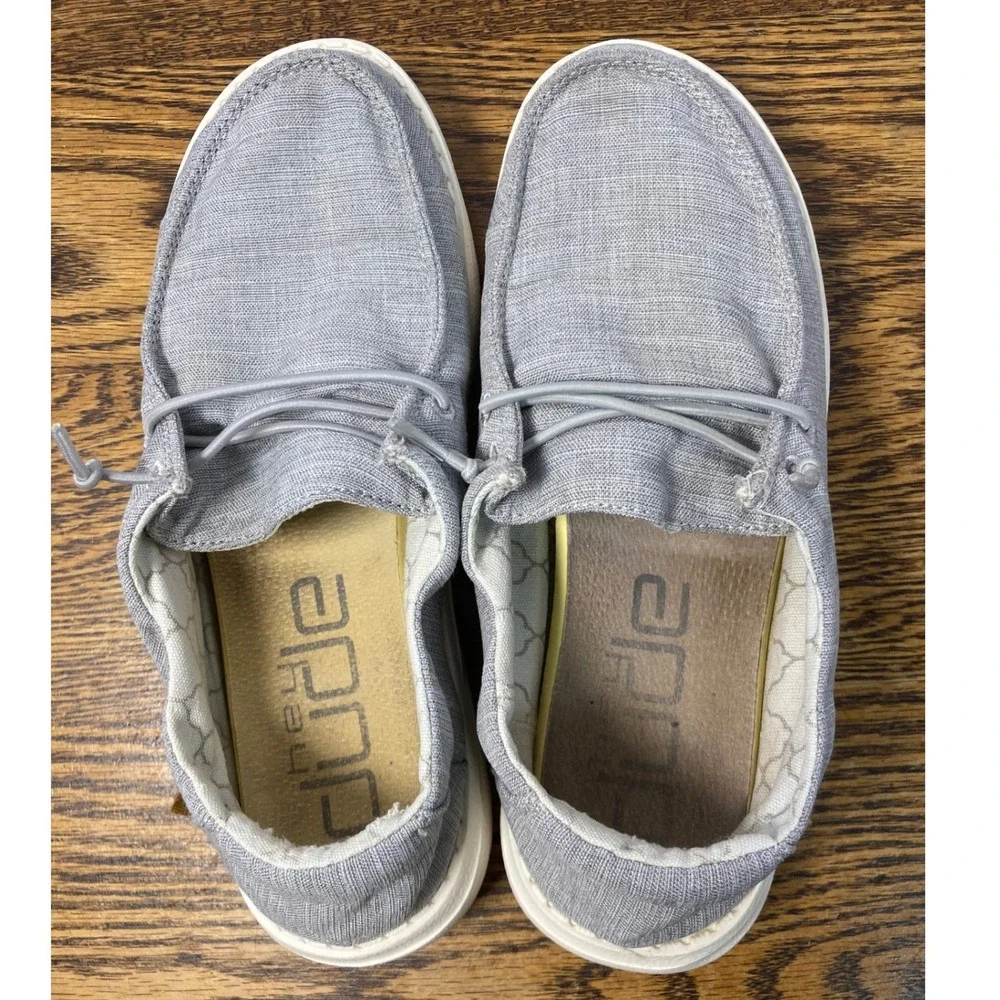 Hey Dude Wendy Youth Linen Grey Slip On Loafers Shoes Size US Y4 L5 EU 36